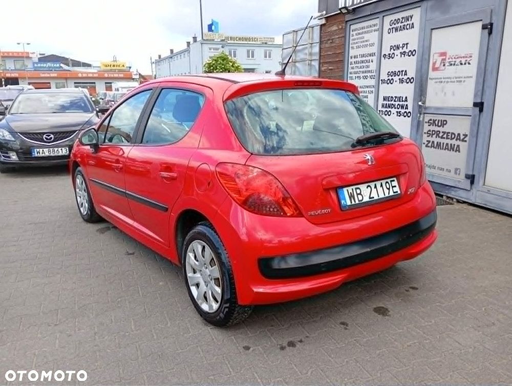 Peugeot 207 - 2