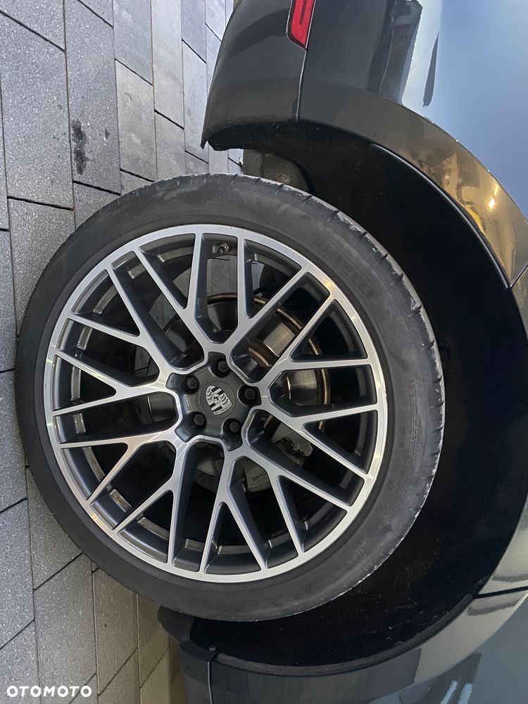 Porsche Macan S - 20