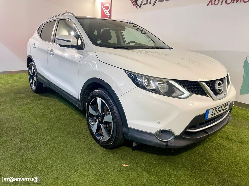 Nissan Qashqai 1.5 dCi N-Connecta - 11