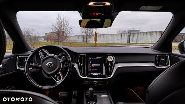 Volvo V60 B4 B Geartronic RDesign - 11