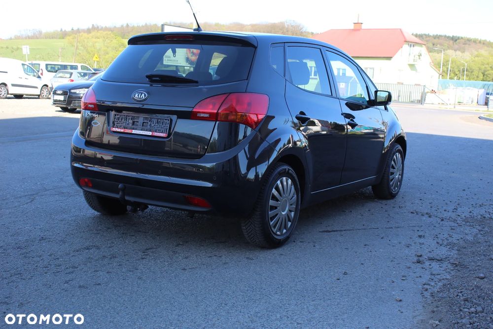 Kia Venga 1.4 CVVT Business Line - 11