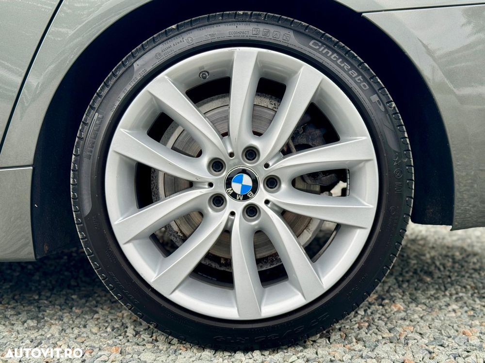 BMW Seria 5 520d Aut. Luxury Line - 16