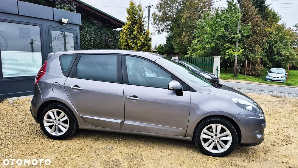 Renault Scenic 1.6 16V 110 TomTom Edition - 8