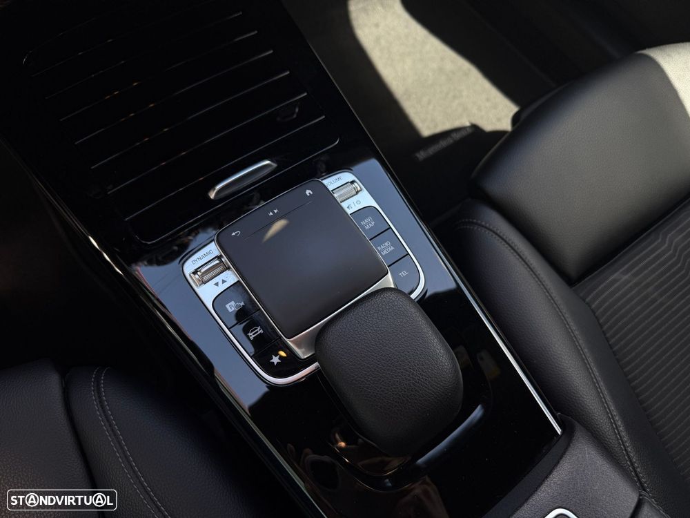 Mercedes-Benz A 180 7G-DCT Style - 25