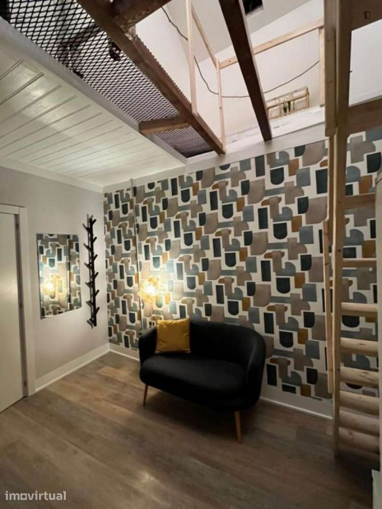 Quarto - localizado em Santarem - Grande imagem: 4/13