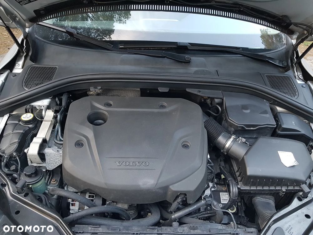 Volvo XC 60 D4 Geartronic Momentum - 15
