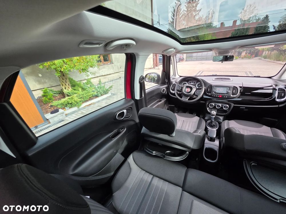 Fiat 500L 1.4 T-Jet 16V Lounge - 20