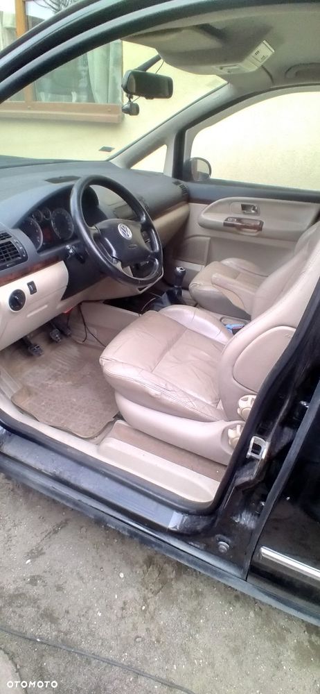 Volkswagen Sharan 2.0 TDI DPF Exclusive Edition II - 6