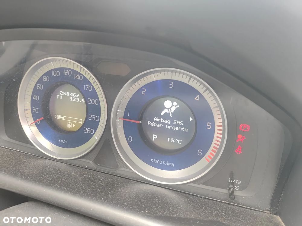 Volvo XC 60 D5 AWD RDesign - 21