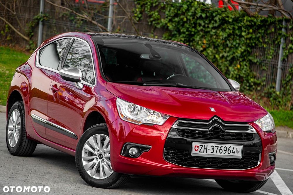 Citroën DS4 1.6 THP SoChic - 2