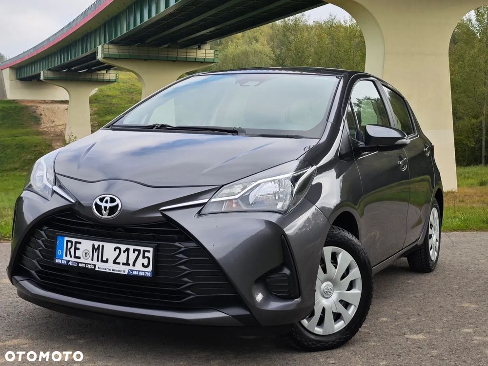 Toyota Yaris 1.5 Premium - 20