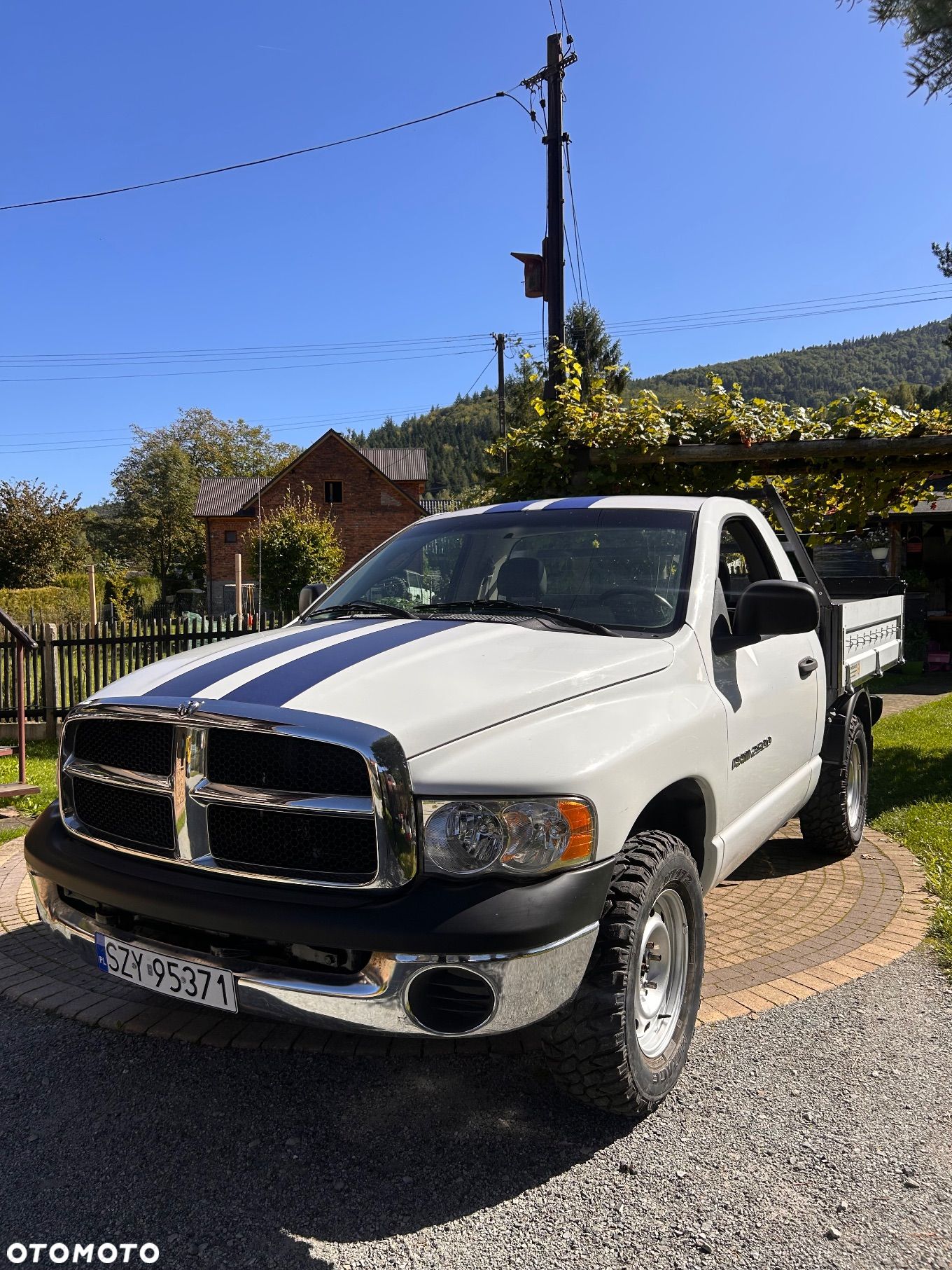 Dodge RAM - 1