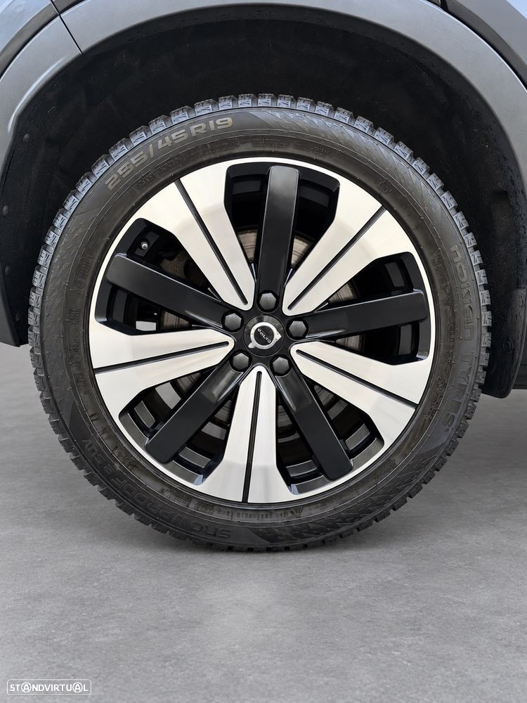 Volvo C40 Recharge Core - 13