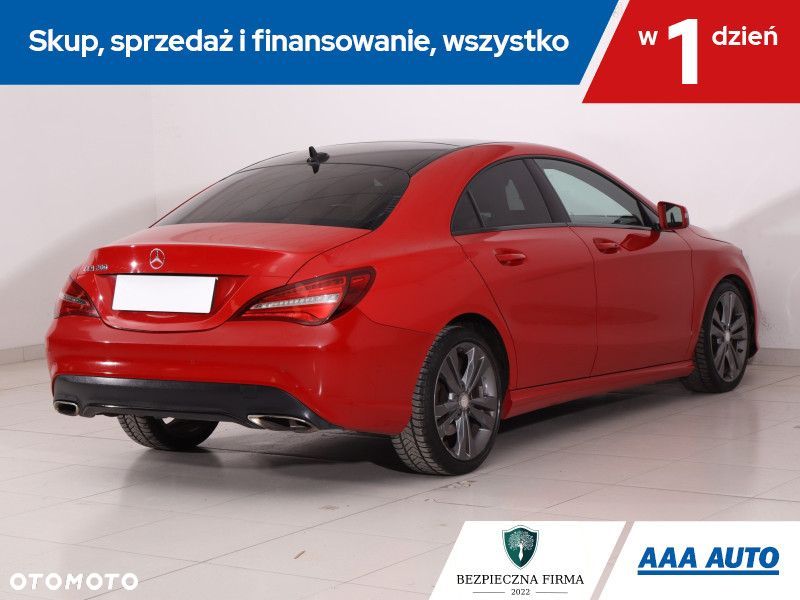 Mercedes-Benz CLA - 7