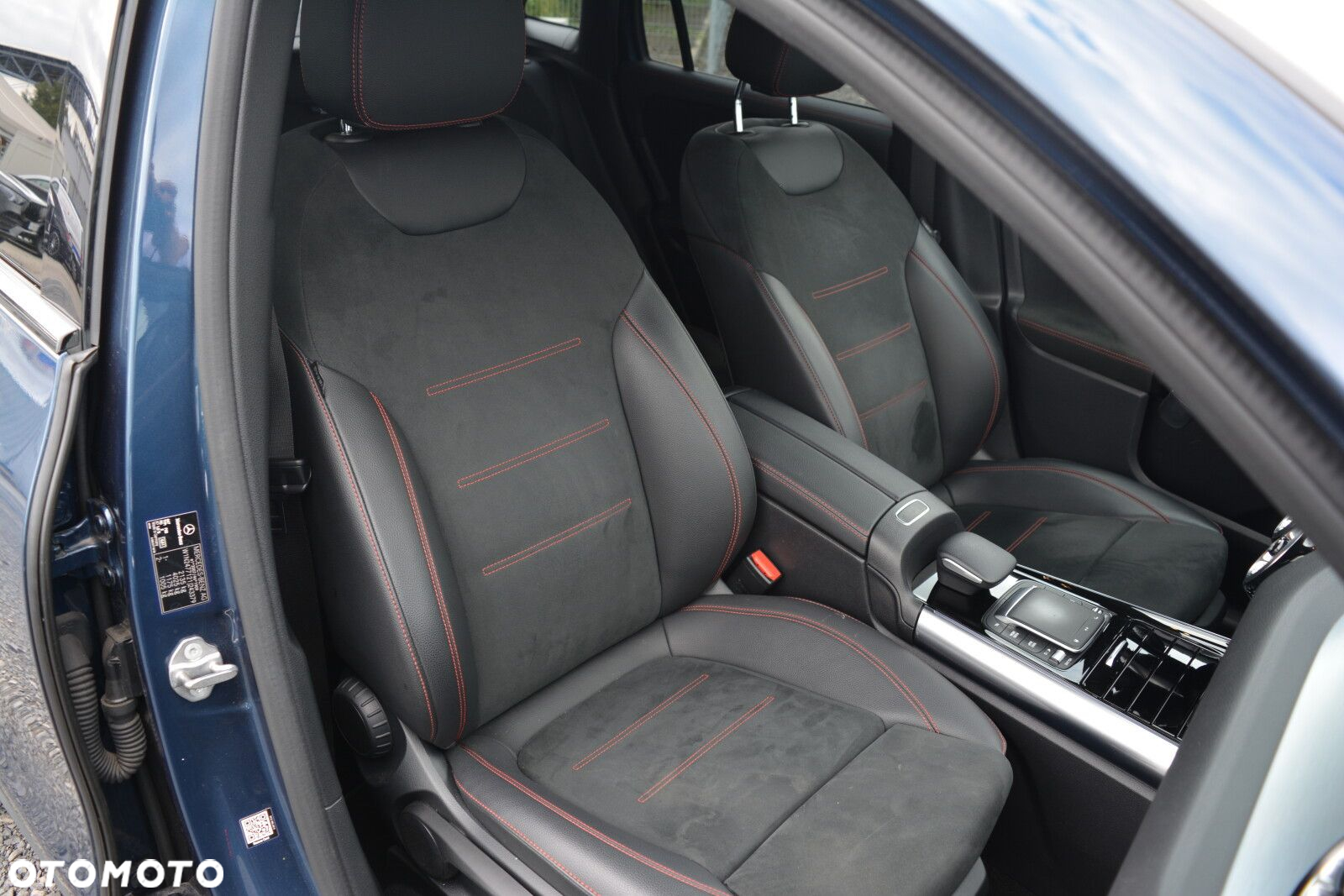 Mercedes-Benz GLA 200 d - 21