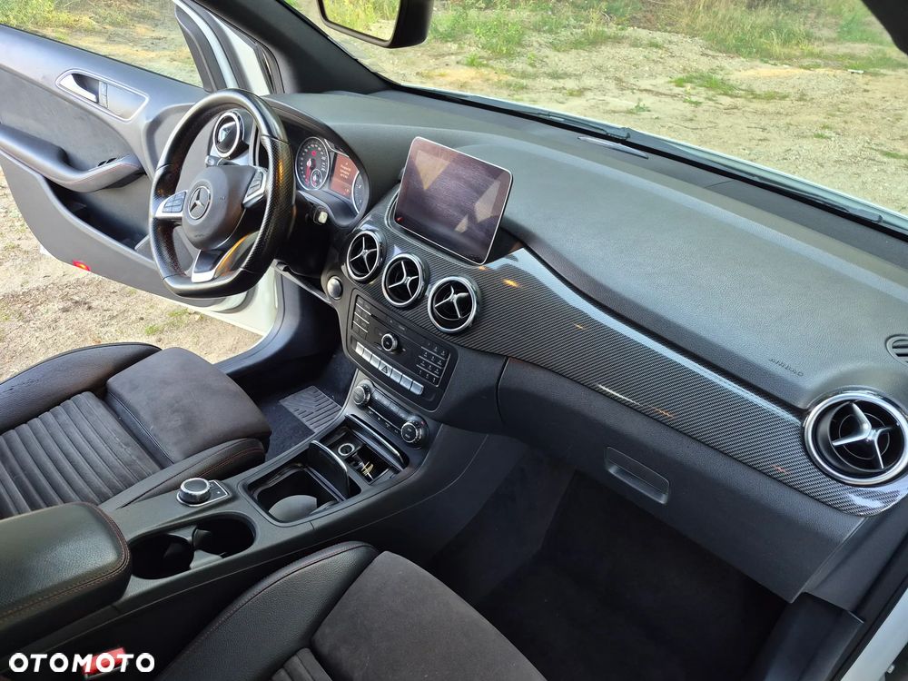 Mercedes-Benz Klasa B 200 d 8G-DCT AMG Line - 11