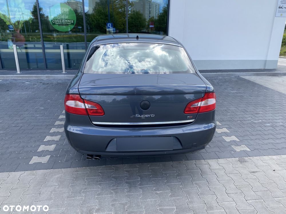 Skoda Superb - 12