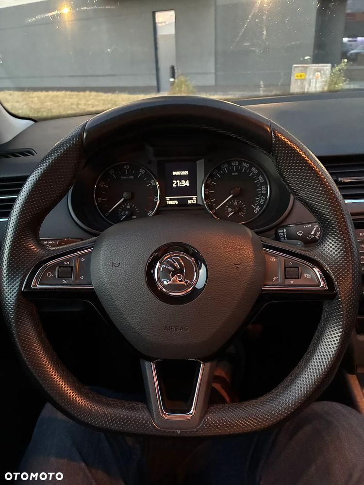 Skoda Octavia 1.8 TSI Style DSG - 23