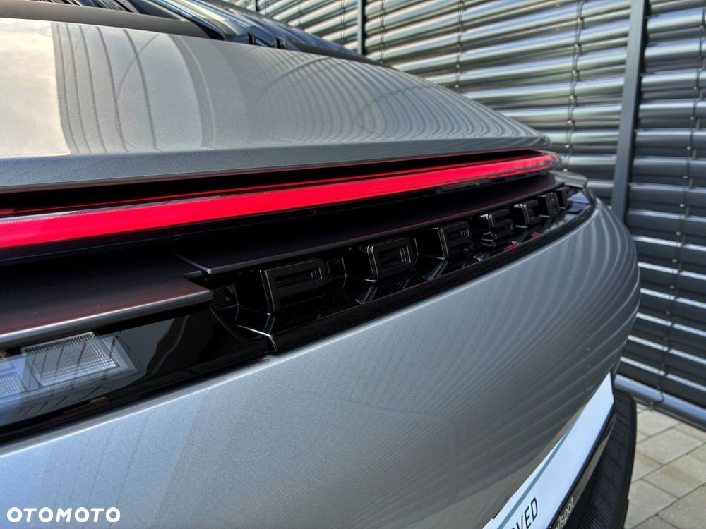 Porsche 911 - 19