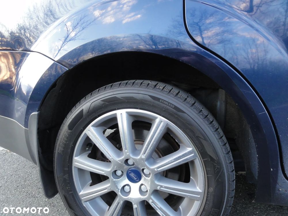 Ford Galaxy 2.0 TDCi Ghia - 23