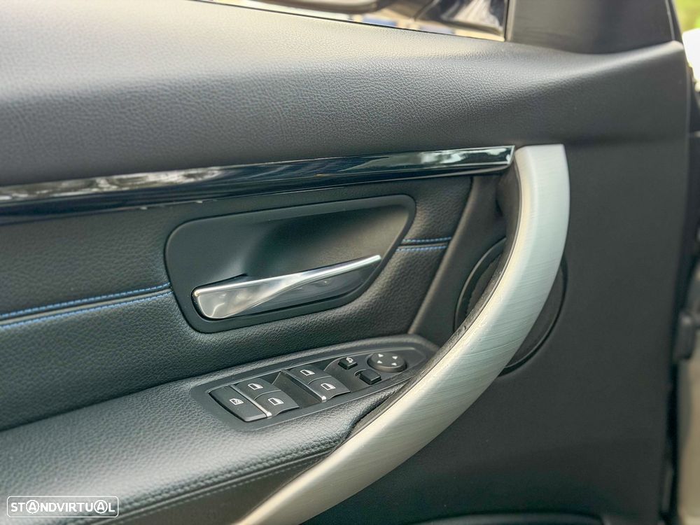 BMW 330 e iPerformance Pack M Shadow - 14