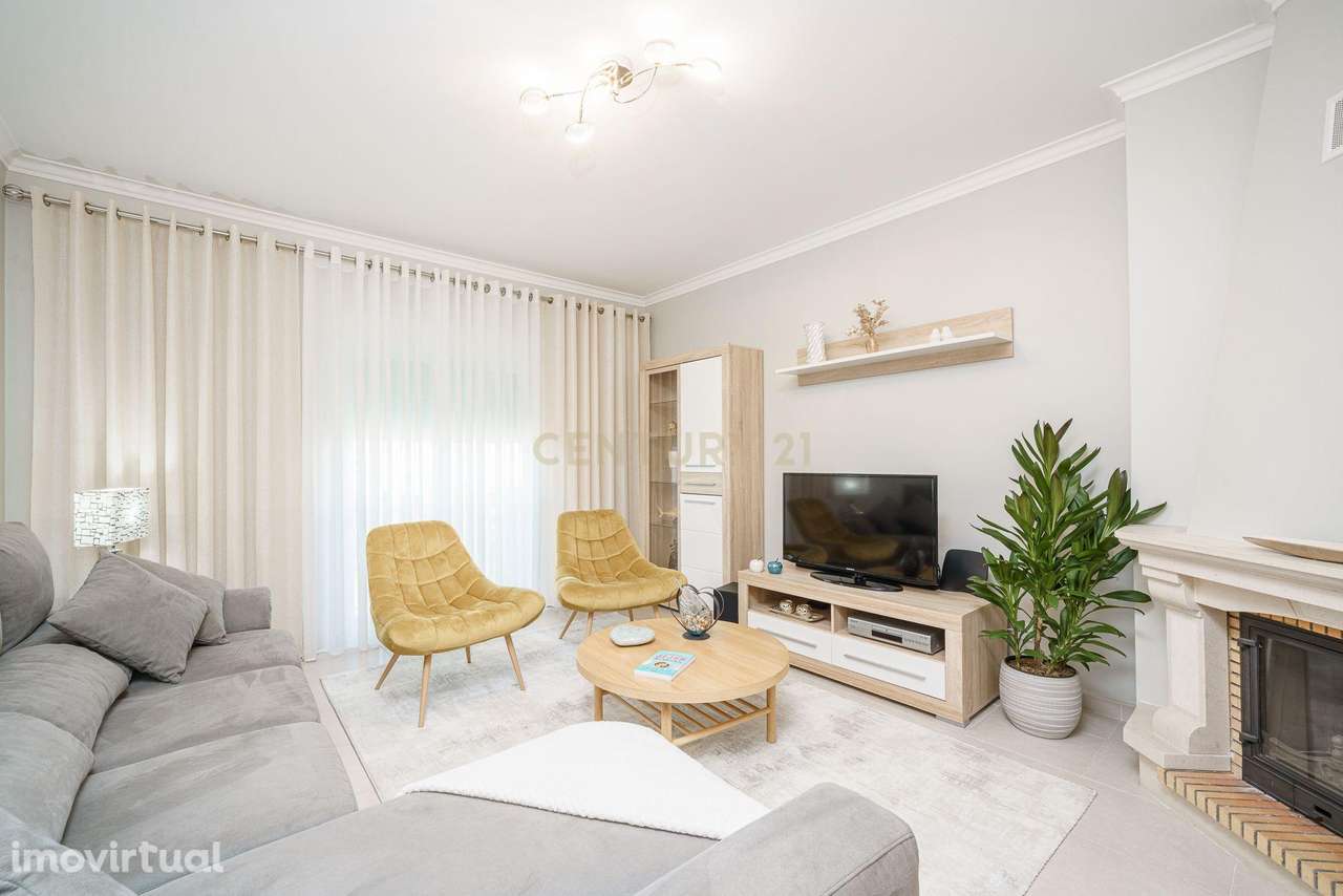 APARTAMENTO T3 COM ARRECADAÇÃO PARA VENDA EM S.SEBASTIÃO, SETÚBAL - Grande imagem: 3/17