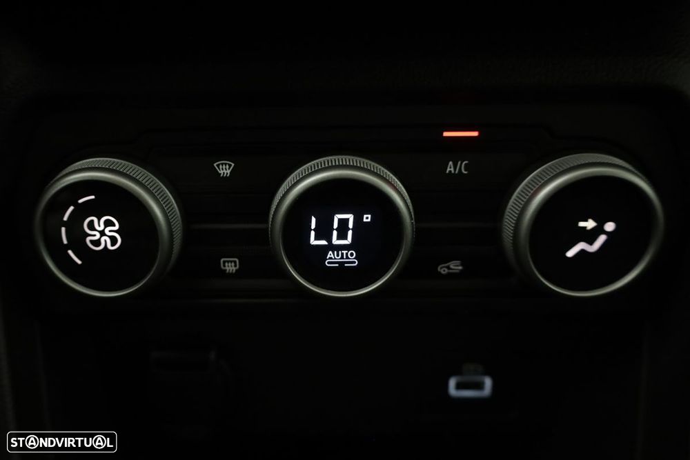 Dacia Jogger 1.6 SL Extreme 7L - 13