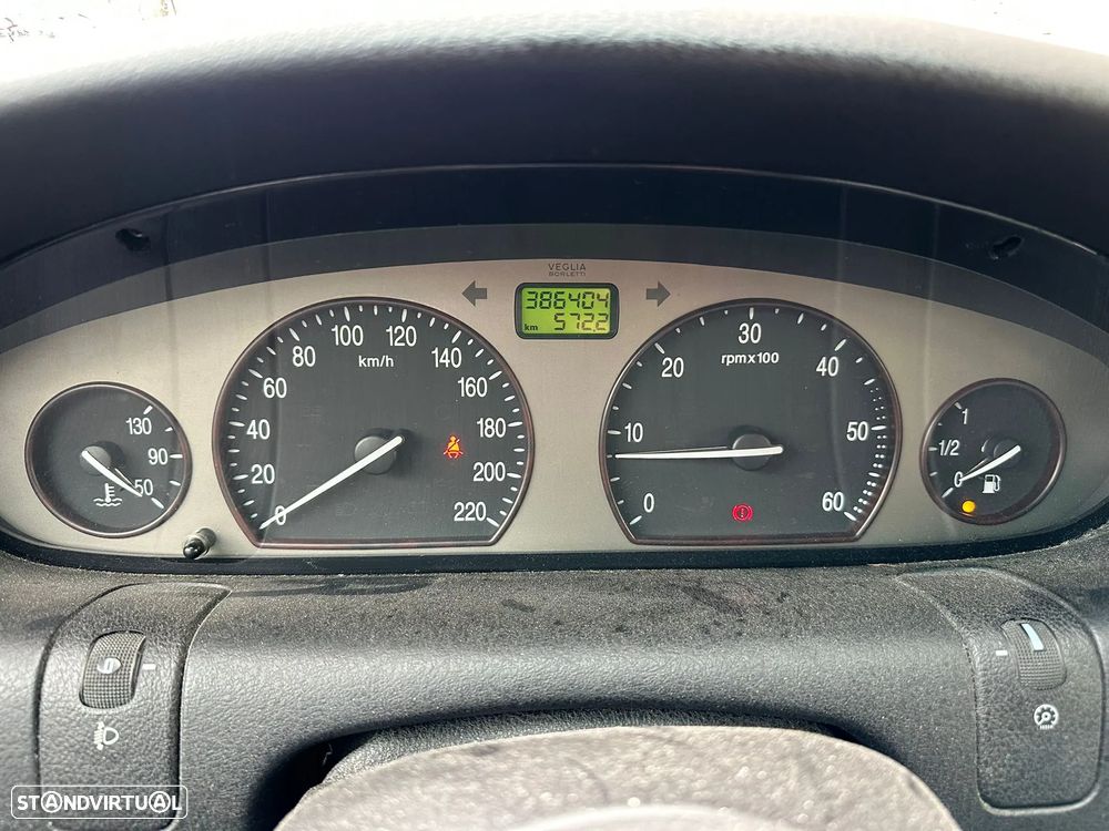 Lancia Lybra SW 1.9 JTD LS - 7