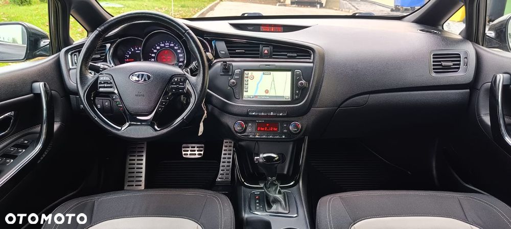 Kia Ceed 1.6 CRDi 136 DCT ISG GT Line - 22