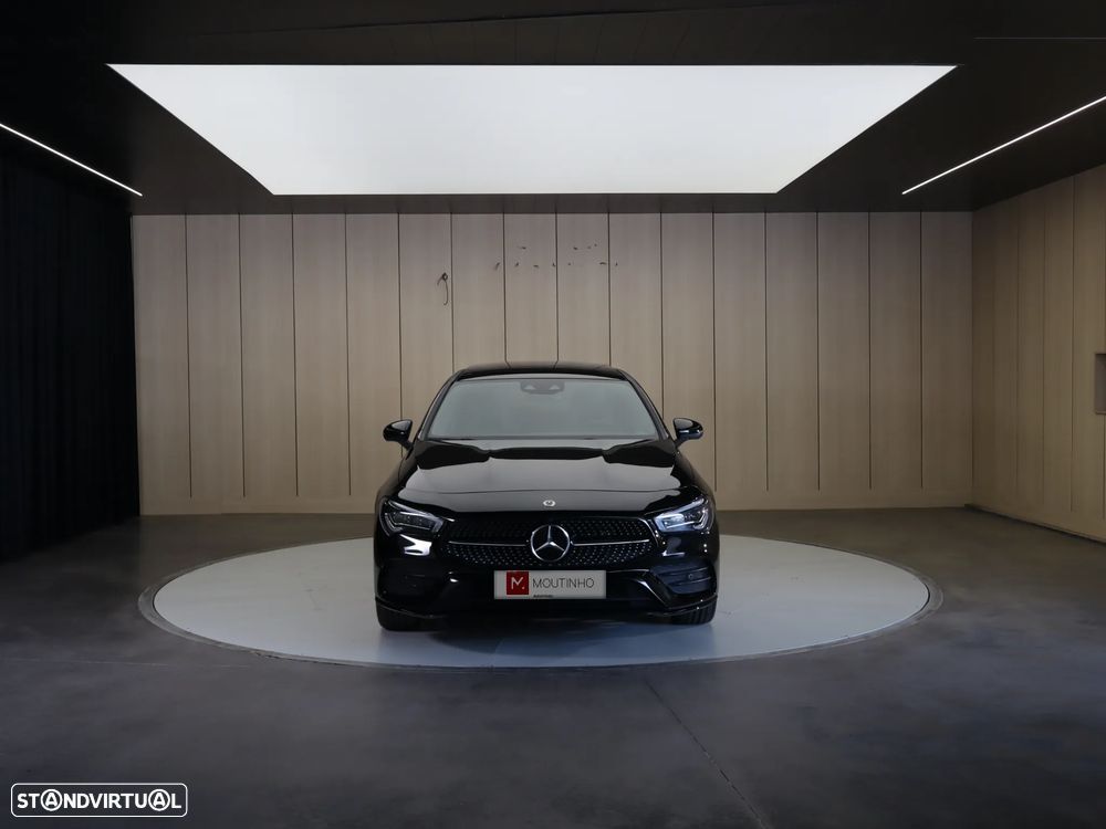 Mercedes-Benz CLA 250 e Shooting Brake AMG Line — fotografia 8