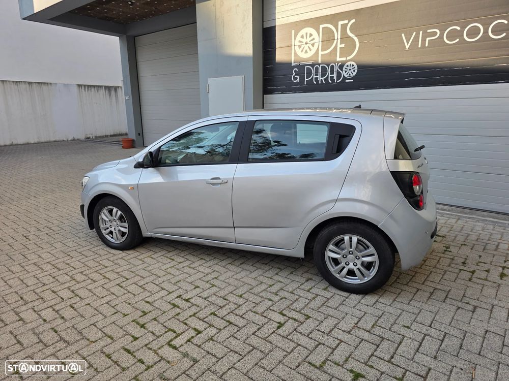 Chevrolet Aveo 1.3 VCDi LTZ - 8
