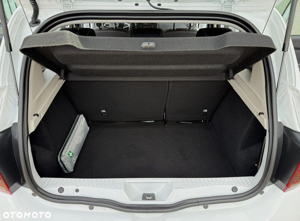 Dacia Sandero SCe 75 Essential - 19
