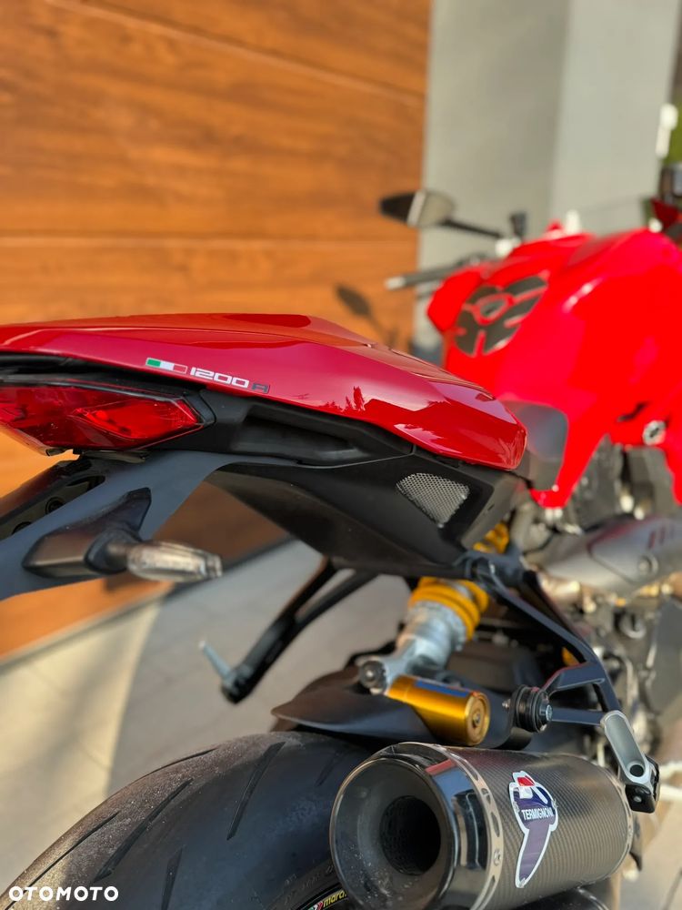 Ducati Monster - 34