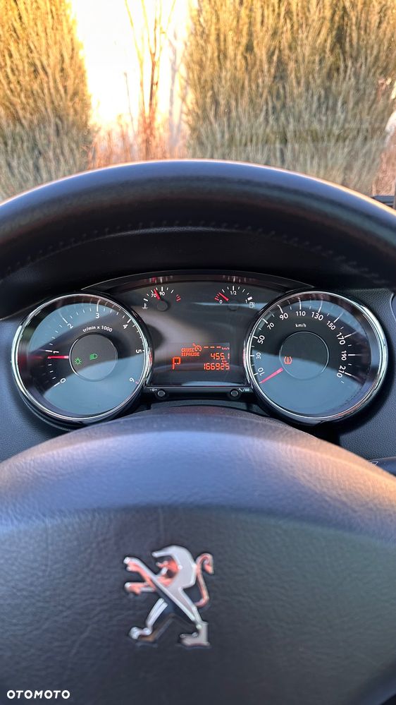 Peugeot 5008 BlueHDI 120 EAT6 Stop & Start Allure - 7