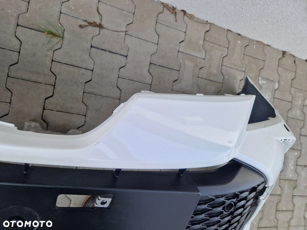 Zderzak Toyota Corolla XII E210 E21 sedan - 8