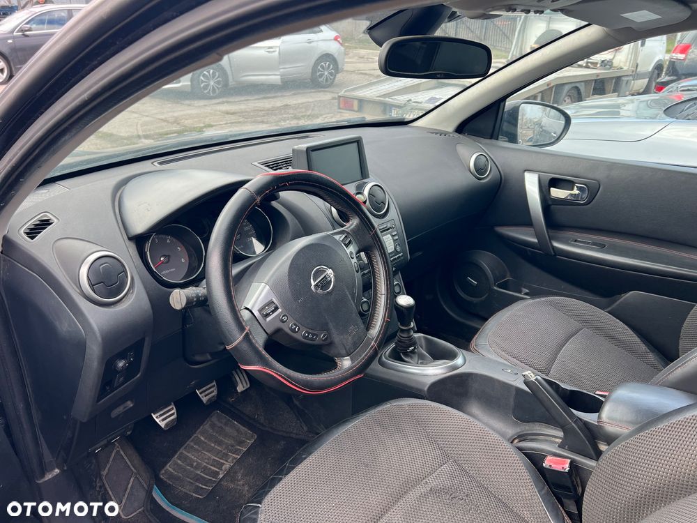 Nissan Qashqai - 15