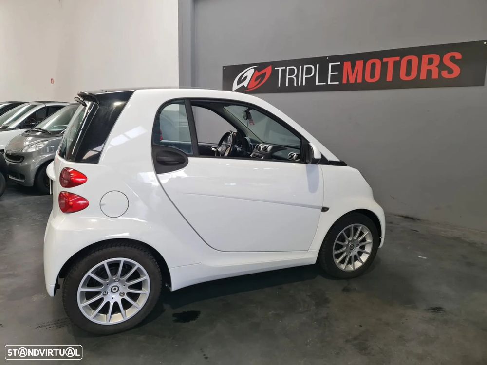 Smart ForTwo Coupé 0.8 cdi Passion 45 - 13