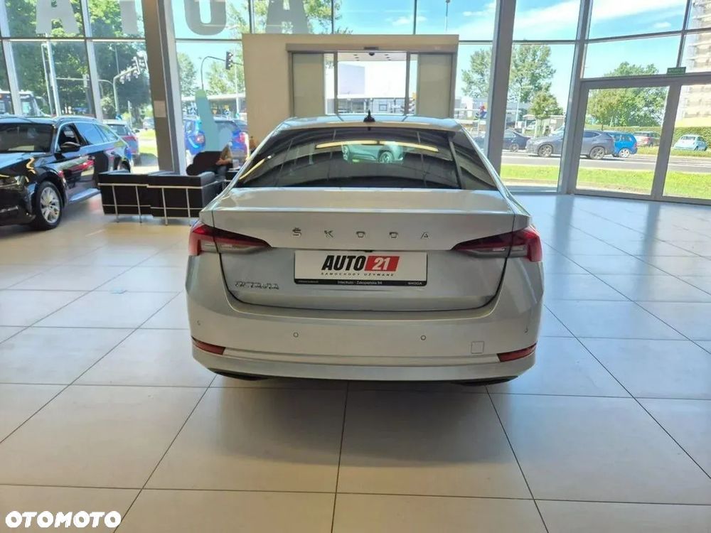 Skoda Octavia 1.5 TSI ACT Ambition - 8