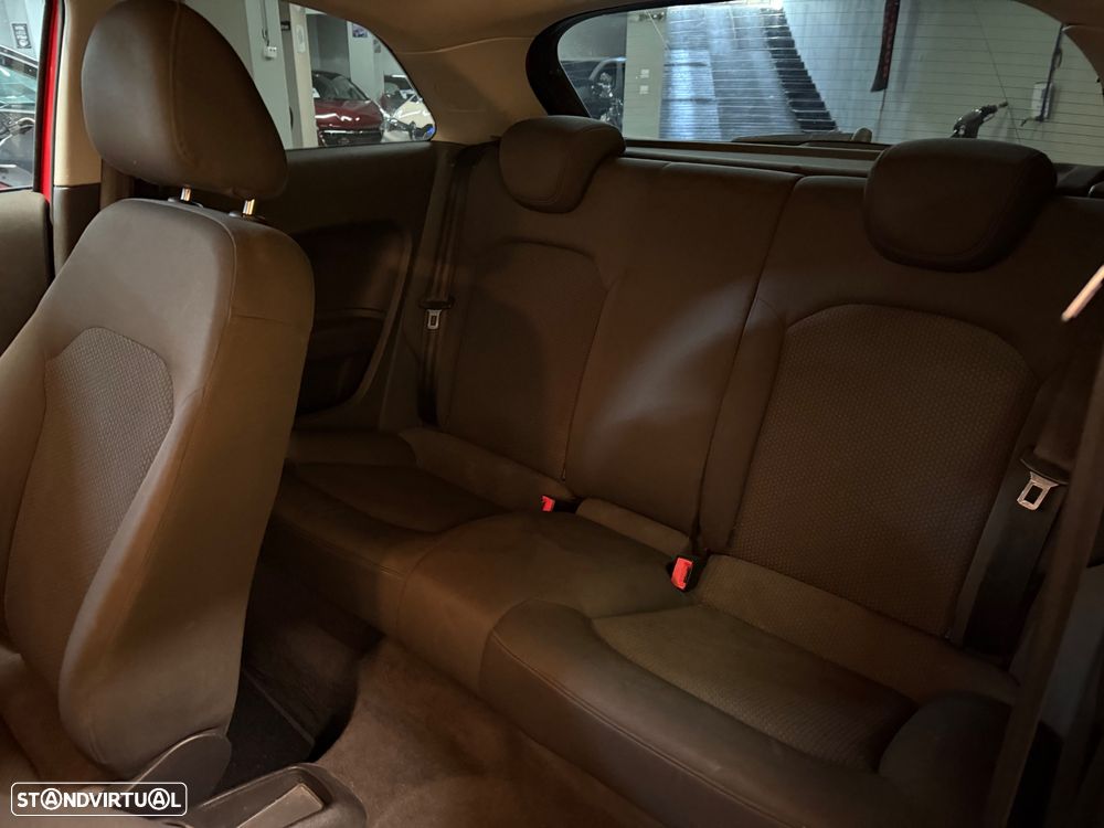 Audi A1 1.6 TDI Advance - 8