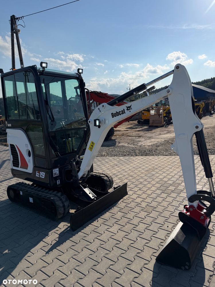 Bobcat E19 - 6