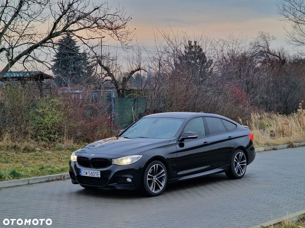 BMW Seria 3 320d Sport Line - 9