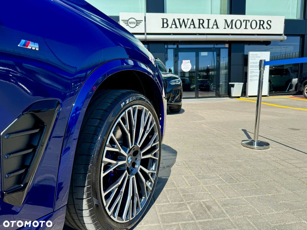 BMW X5 xDrive40i mHEV Individual Edition sport - 13