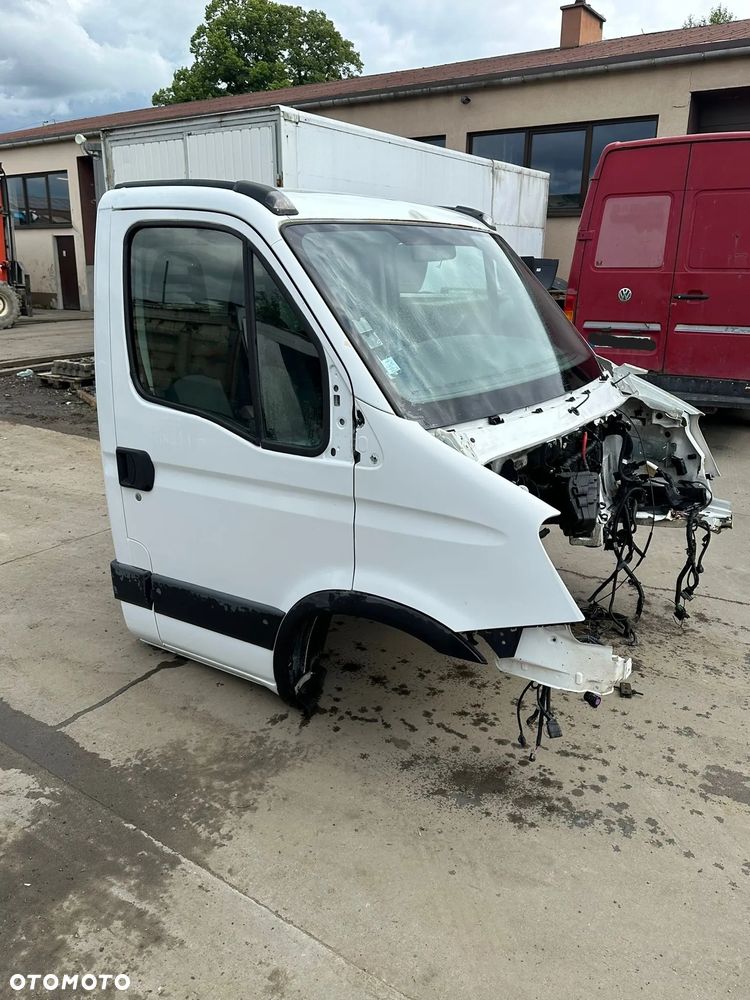 KABINA IVECO DAILY 2006-2013 - 4