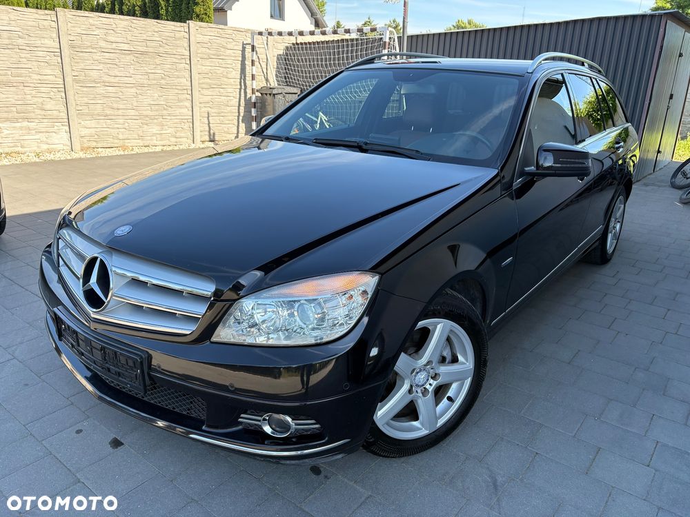Mercedes-Benz Klasa C 180 CDI DPF (BlueEFFICIENCY) Elegance - 1