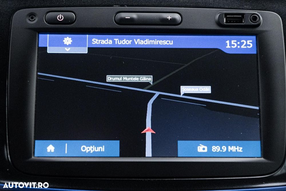 Dacia Sandero Stepway TCe 90 MT6 Extreme - 37