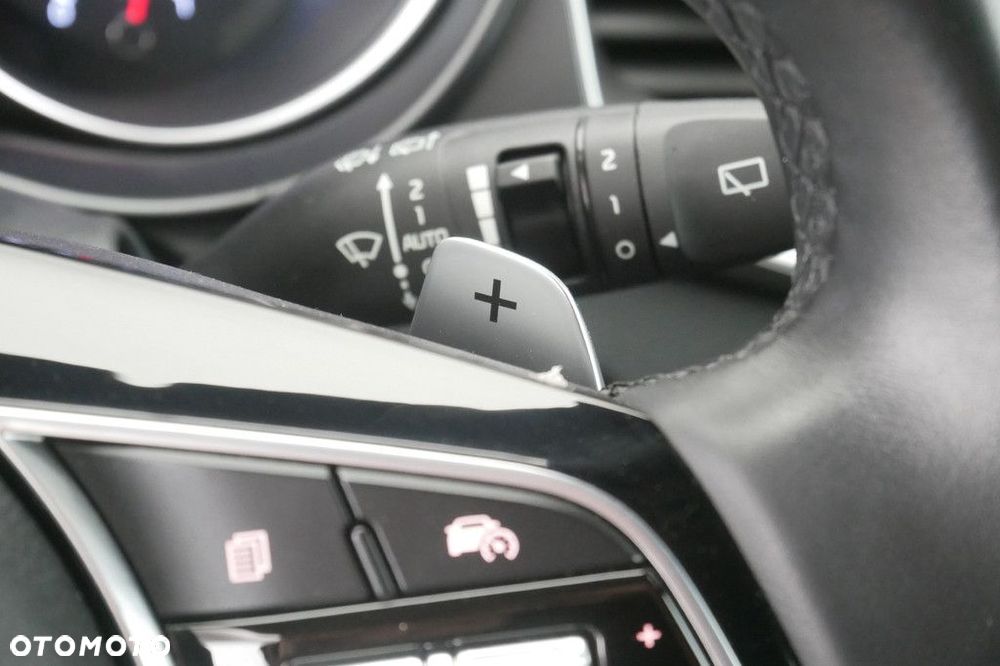 Kia XCeed - 24