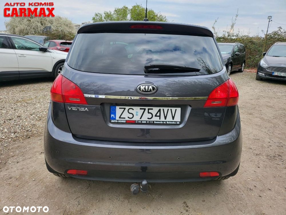 Kia Venga - 6