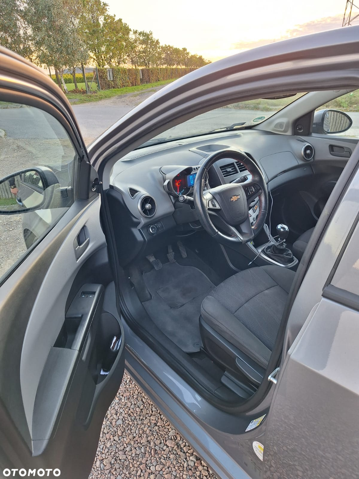Chevrolet Aveo 1.2 LT - 5