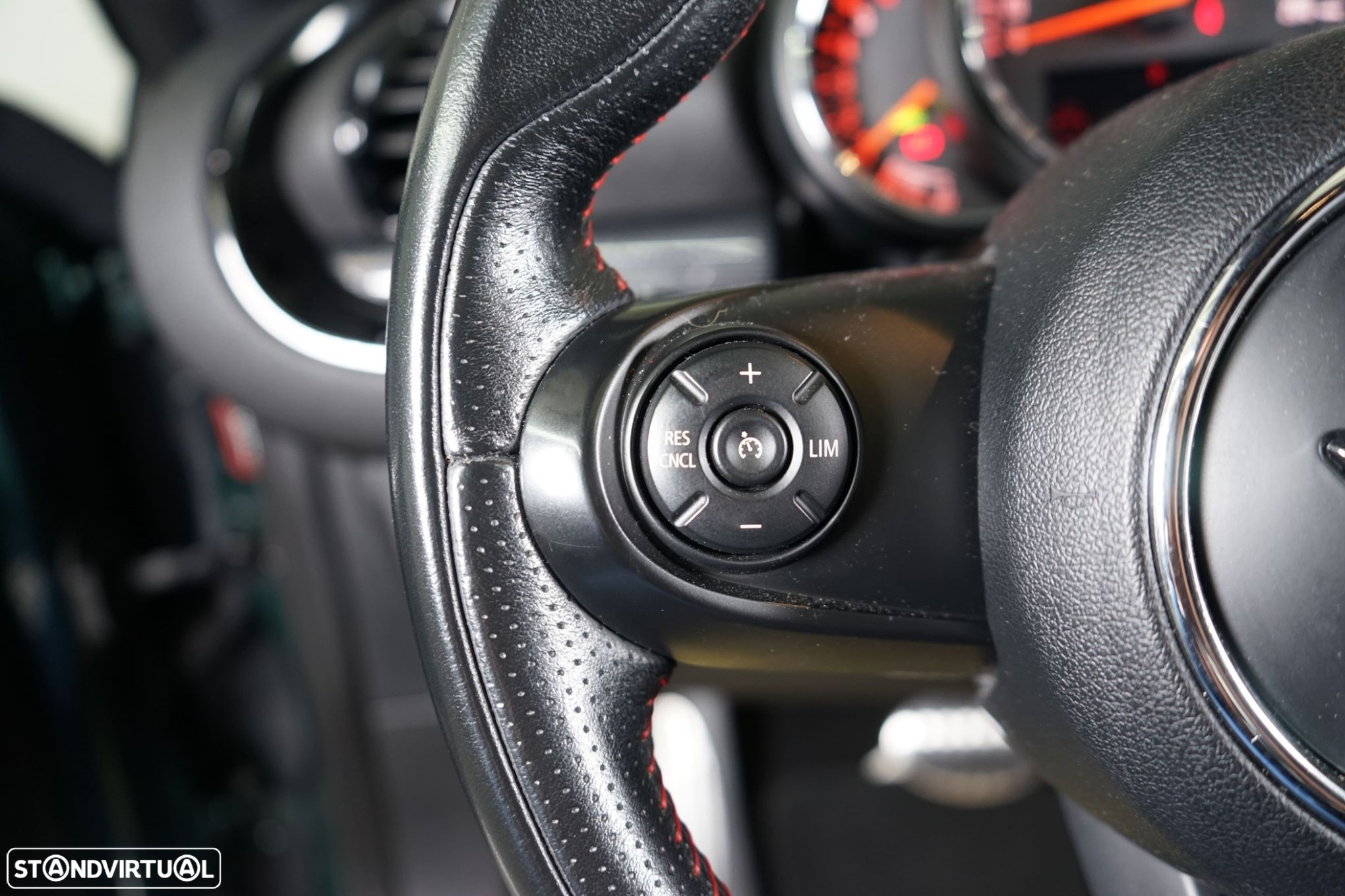 MINI Clubman Cooper SD Auto Desportiva - 25