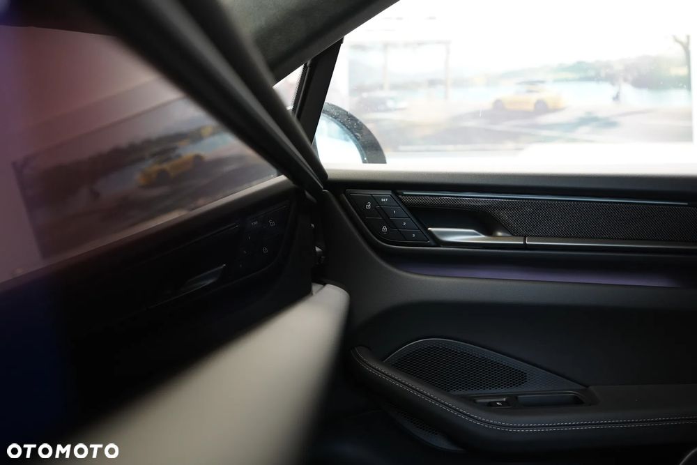 Porsche Macan ver-turbo-100kwh - 14